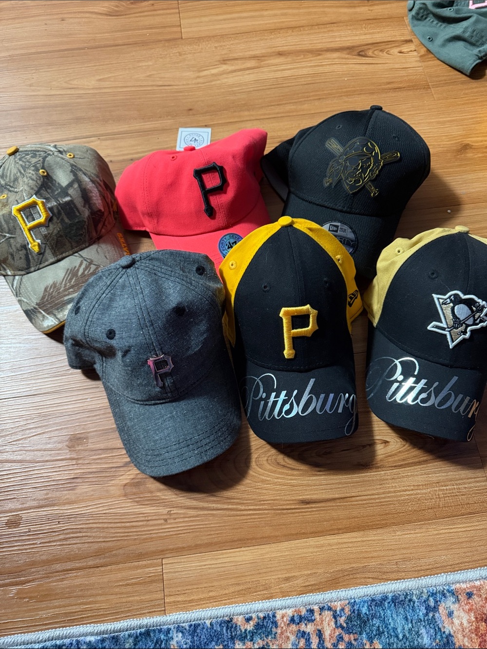 Pittsburgh pirates and penguin hats